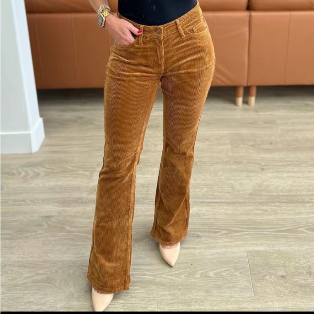 Judy Blue Camel Boot Leg corduroy pants size 3/26